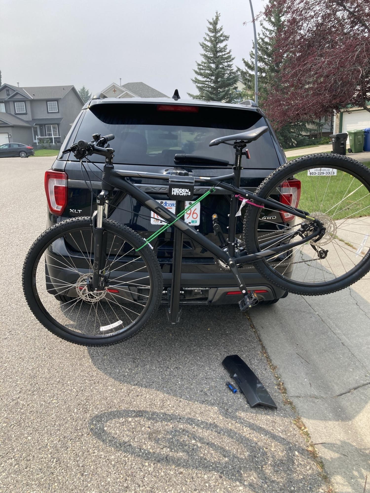 2021 GT Bicycles Avalanche Black