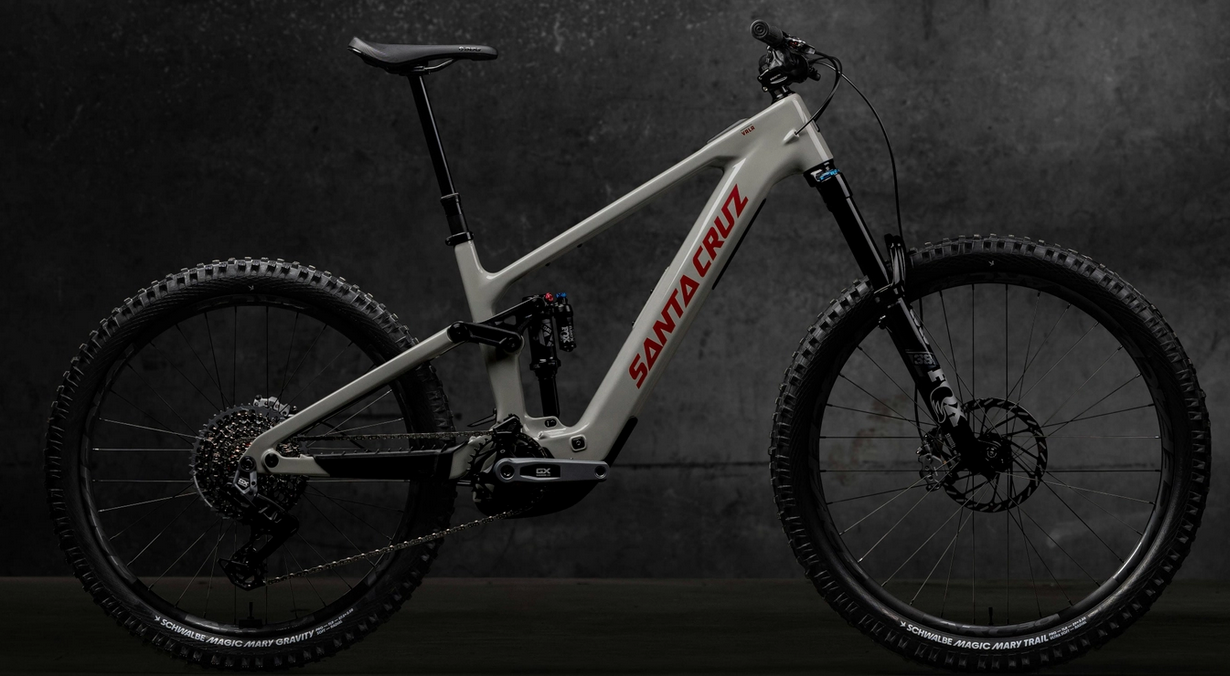 2025 Santa Cruz Vala Silver, gray or bare metal and Silver, gray or bare metal