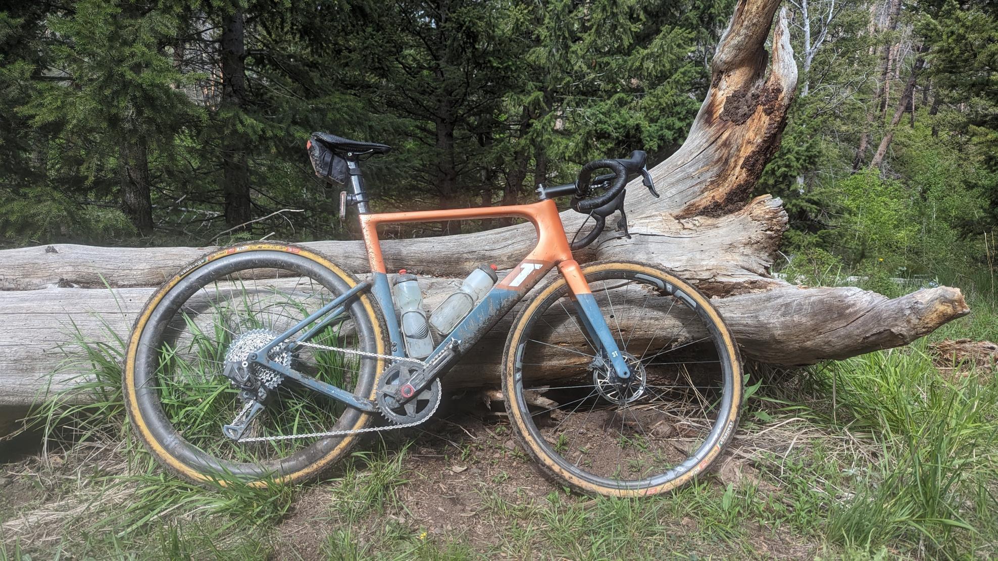 2021 3T Exploro RaceMax Orange, Silver, gray or bare metal, and Blue