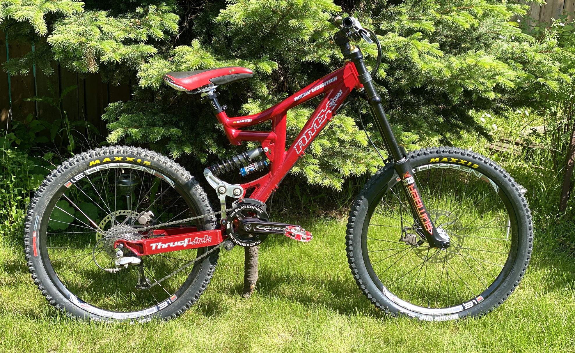 2004 Rocky Mountain Bicycles RMX Team Red
