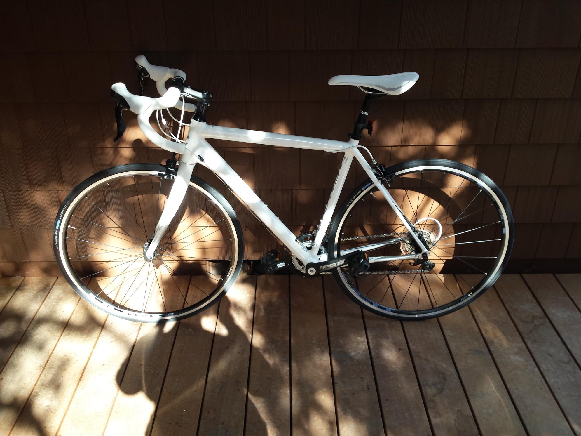 2014 Cannondale CAAD 10 White