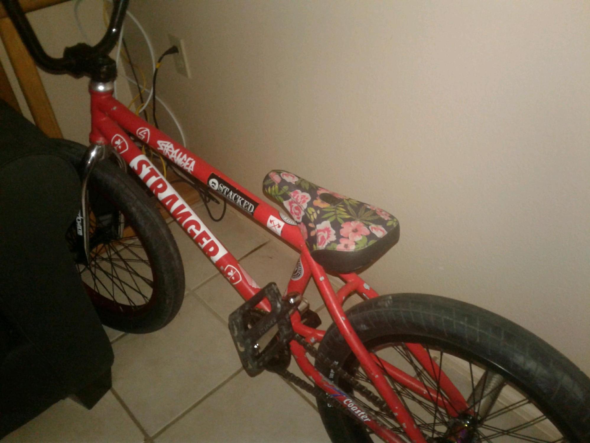 Verde Verde Red and Stickers tape or other cover-up