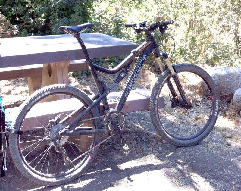2011 Santa Cruz Blur LT  Black