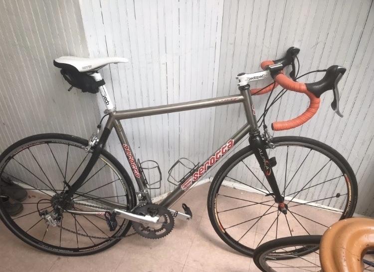 2006 Serotta Fierte Silver, gray or bare metal