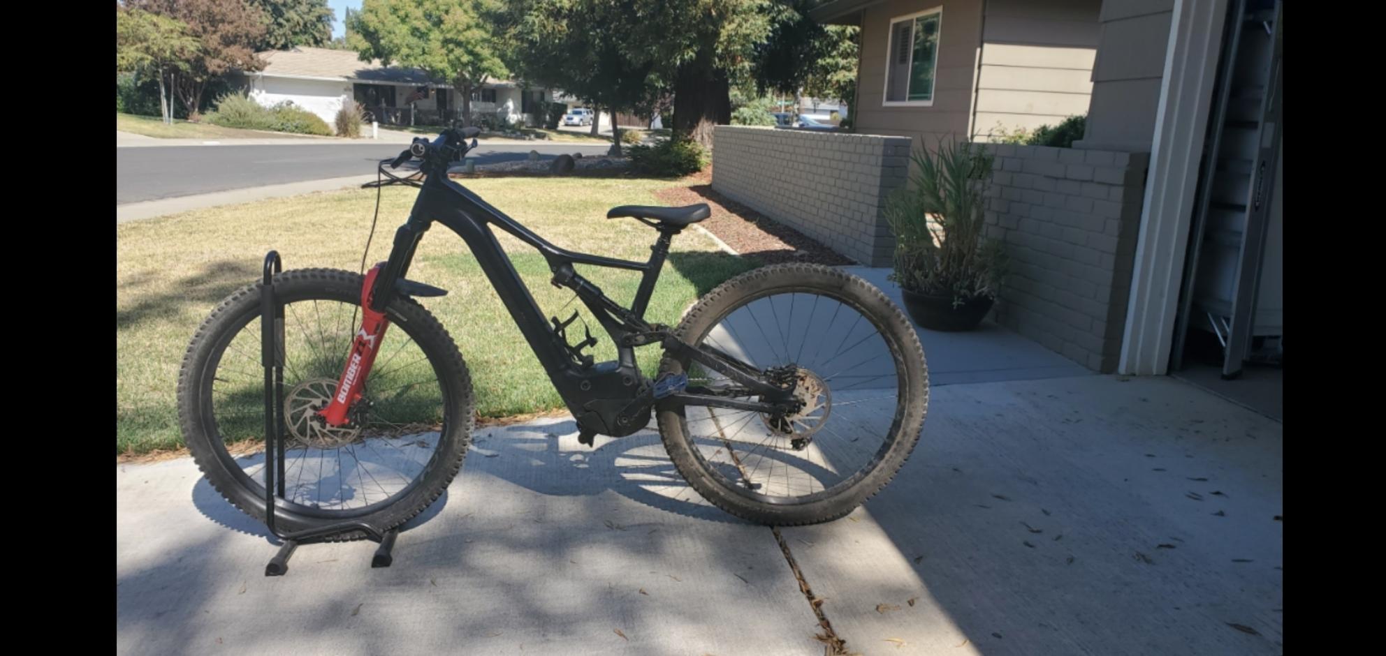 2019 Specialized Levo Black