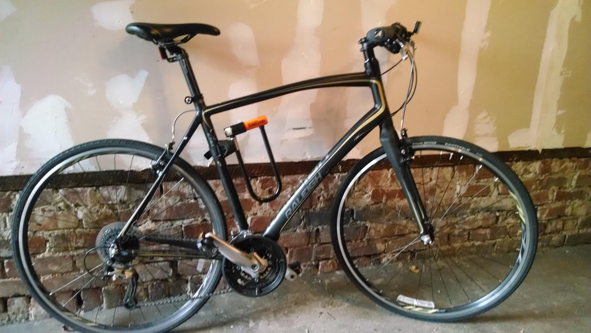 2013 Raleigh Cadent  Black