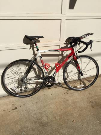 2005 Trek 2100 Red
