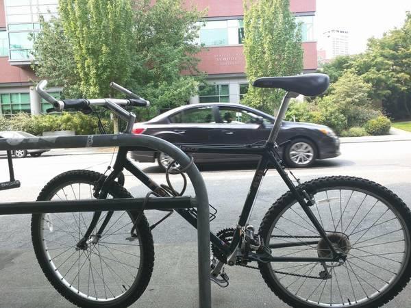 1998 Trek Singletrack 930 Green and Silver or Gray