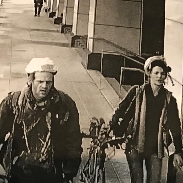 2014 Specialized Roubaix SL4 Sora Disc Black and Yellow or Gold