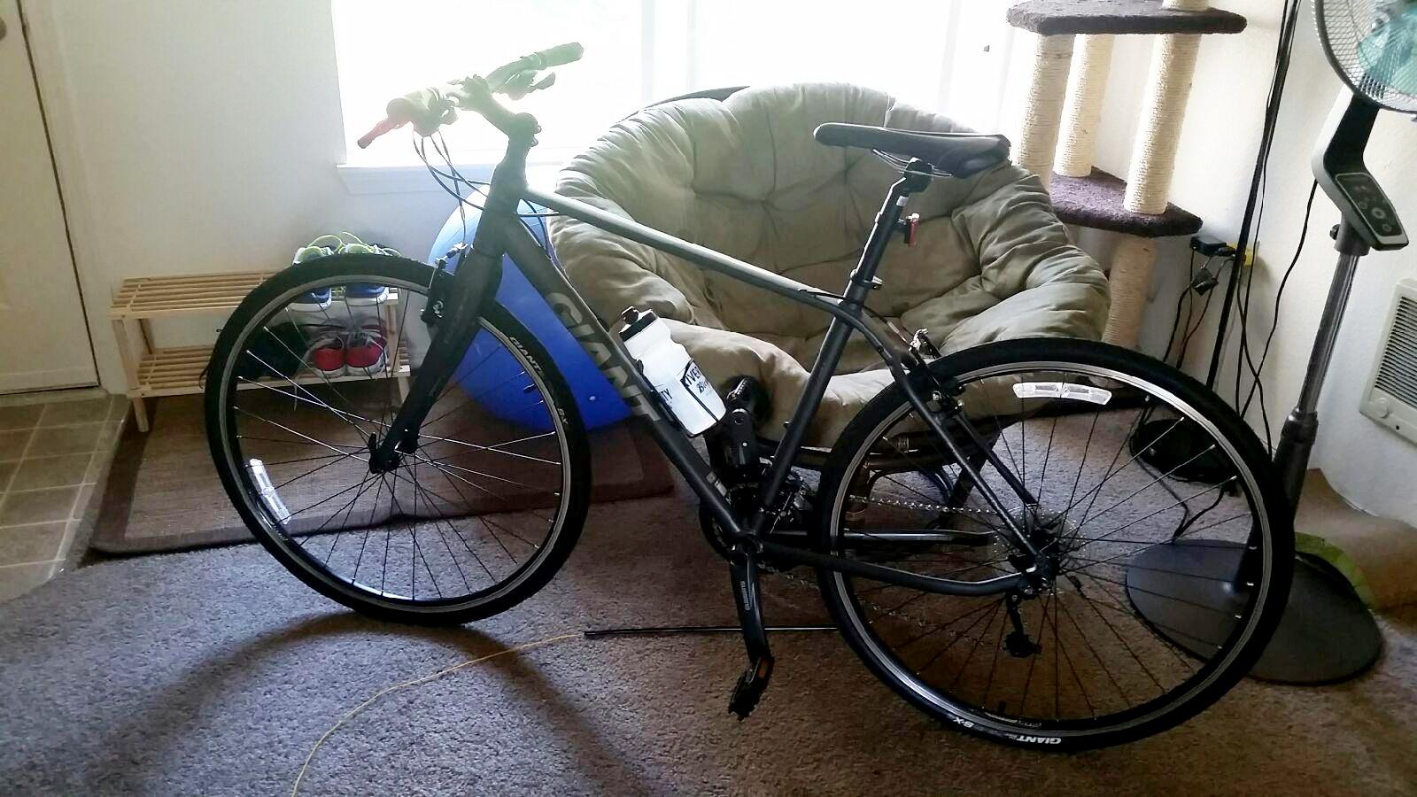 2016 Giant Escape 1 Black