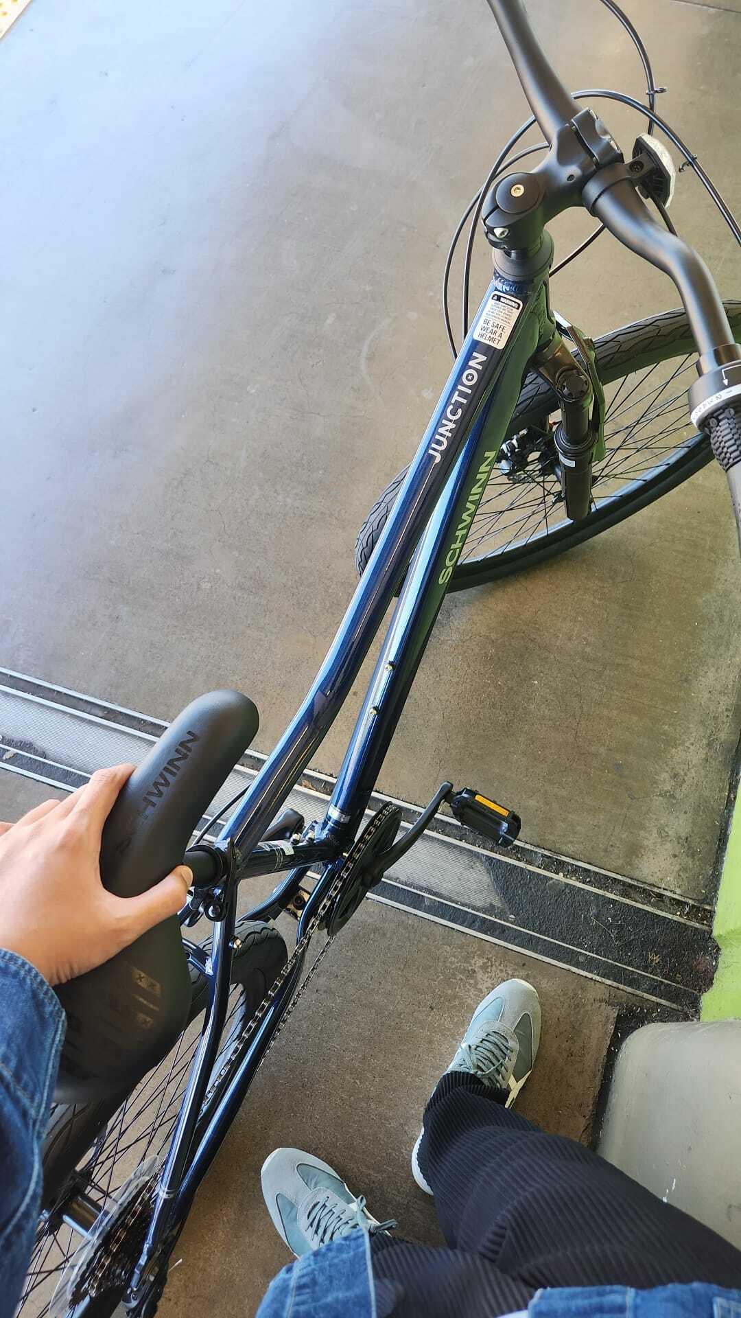 2024 Schwinn Junction Blue