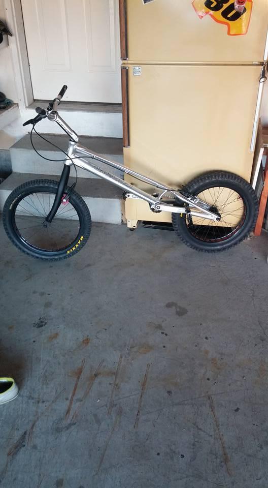 2014 Breath Yes 20 Silver or Gray