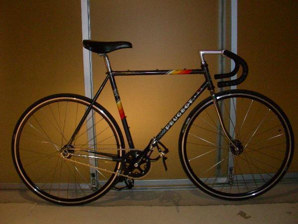 1981 Puegot Race Pro  Black