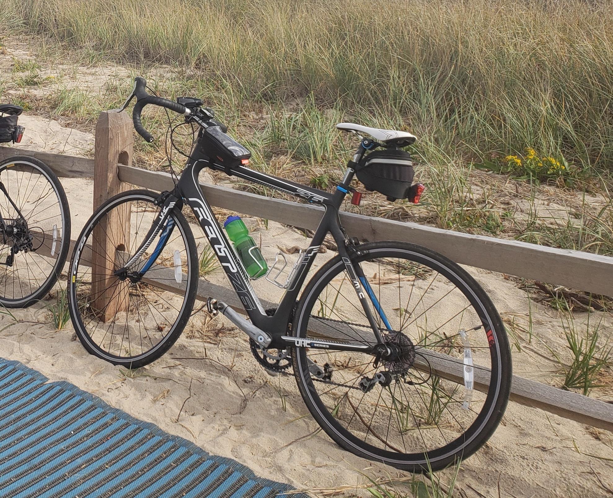 Felt Z6 Black