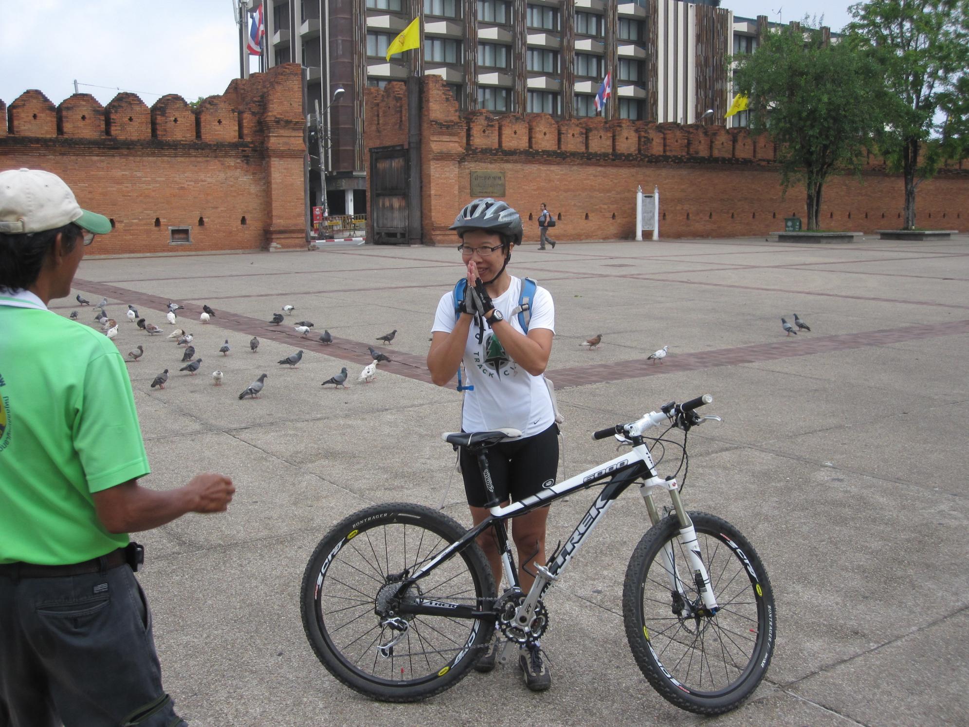 2010 Trek 6000 White