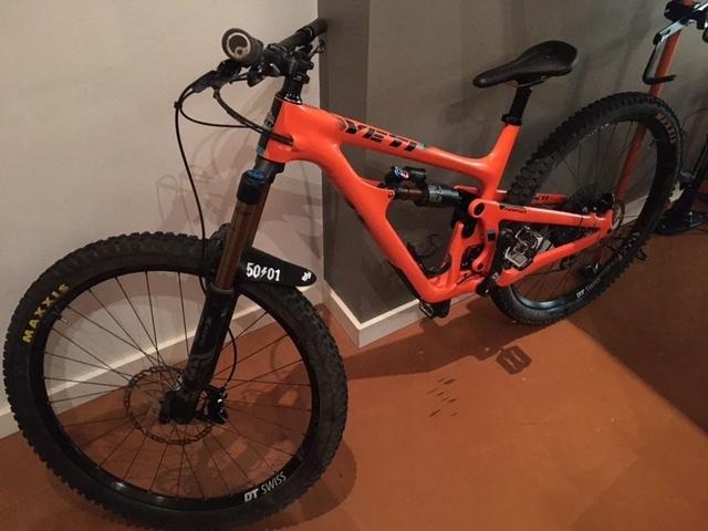 2019 Yeti SB-150 Orange