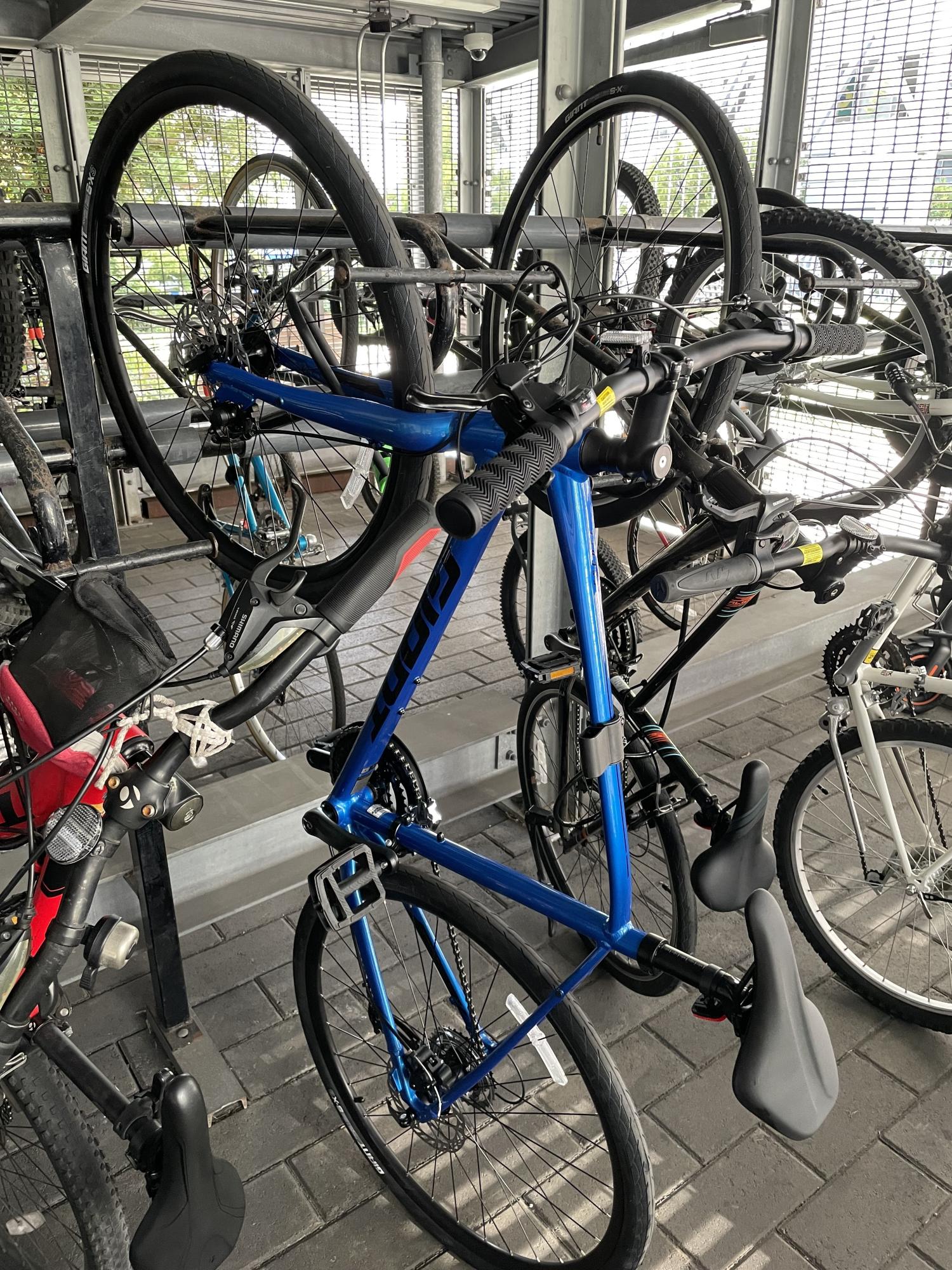 2022 Giant Escape 3 Blue