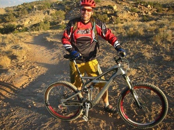 2010 Specialized Enduro Pro Carbon SL  Black