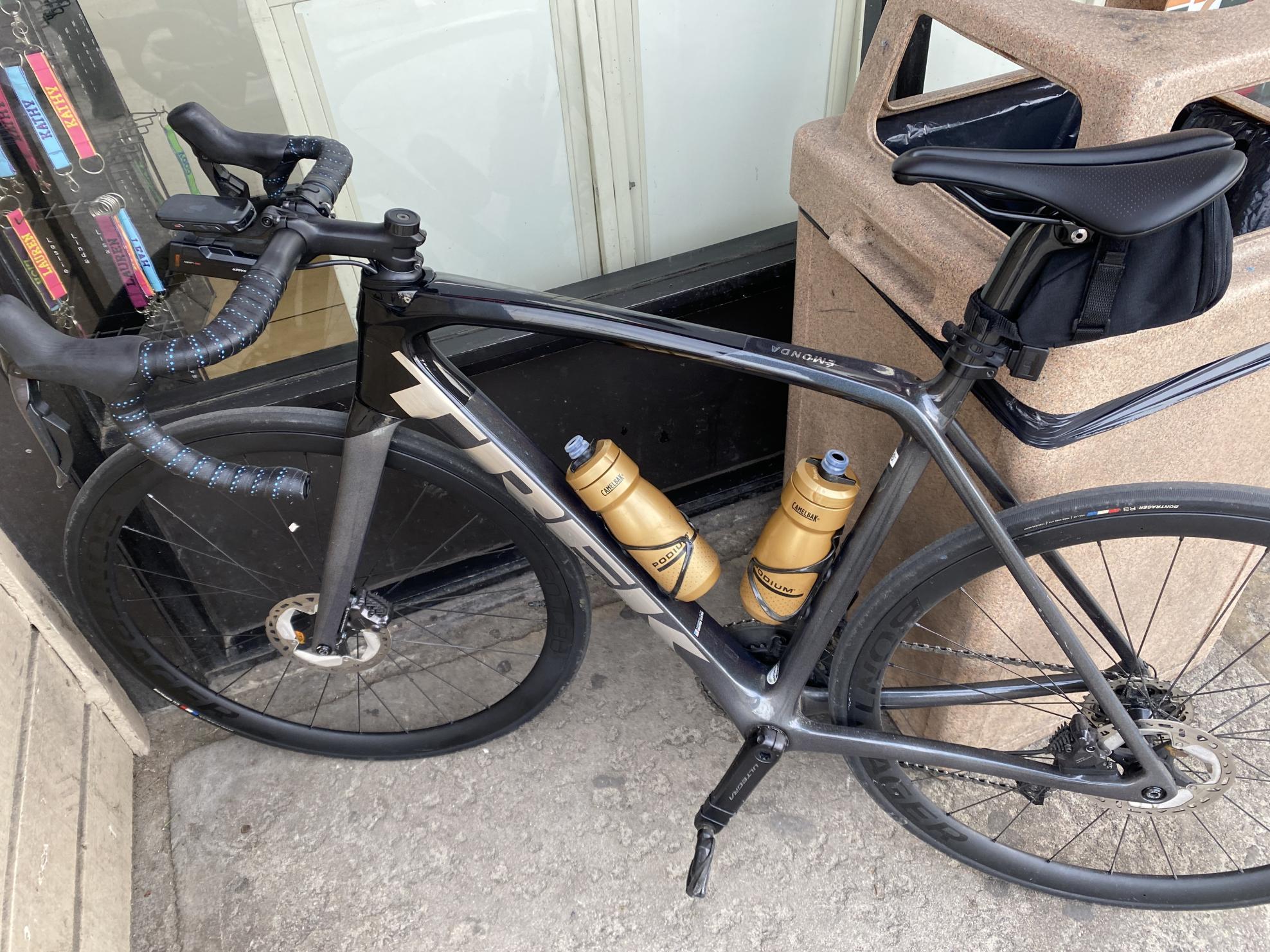 2022 Trek Emonda SLR 7 Black
