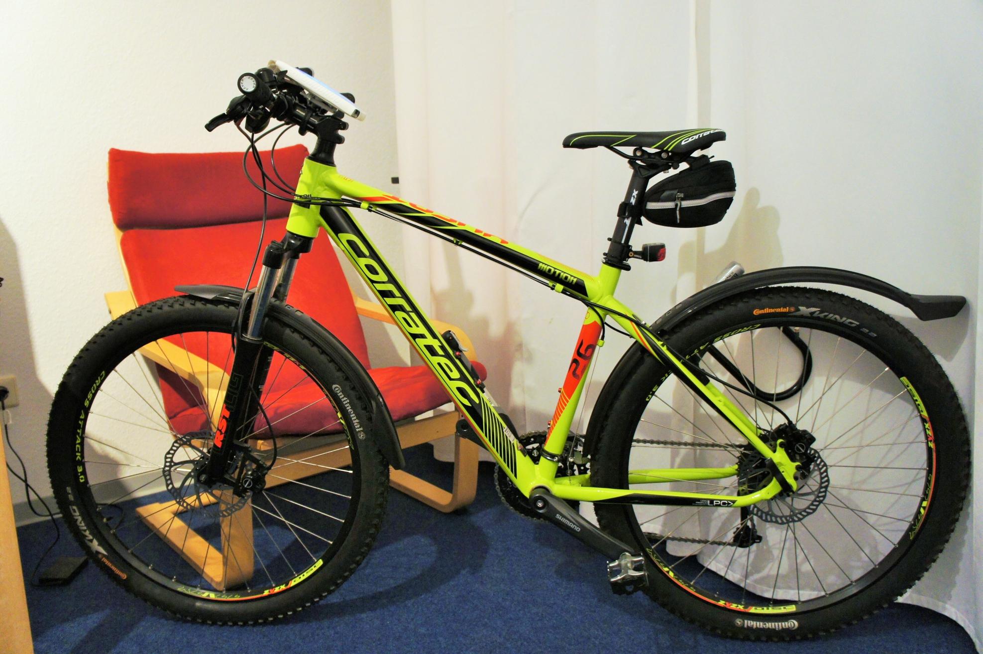 2014 Corrotec Xvert Motion 2014 Corrotec Xvert Motion 2014, 44 cm Yellow or Gold and Red