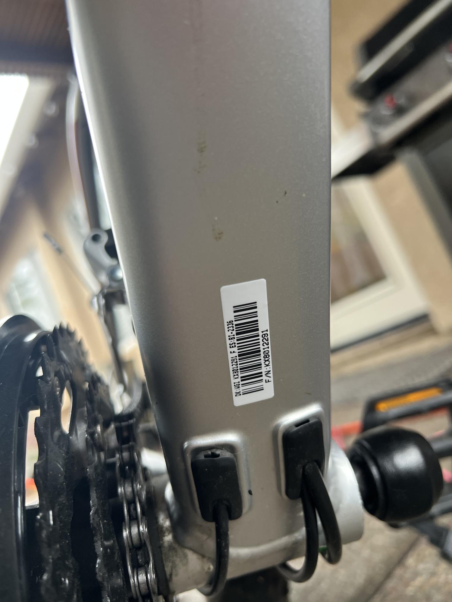 2019 Giant Talon 3 Silver, gray or bare metal
