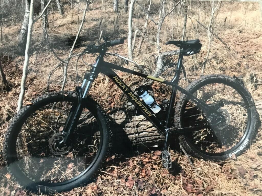 2020 Rocky Mountain Bicycles Soul 20 Black