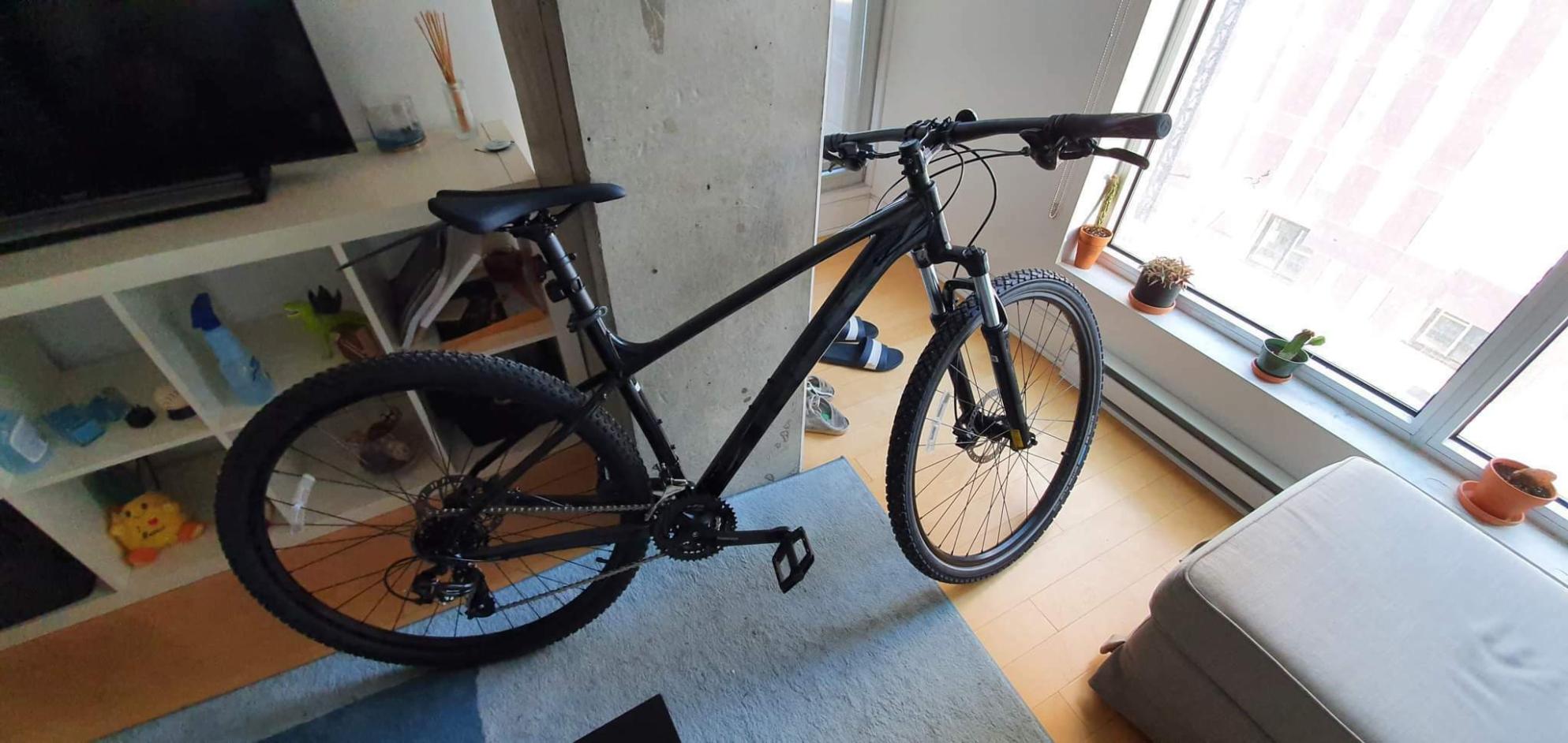 2021 Trek Marlin 5 Black