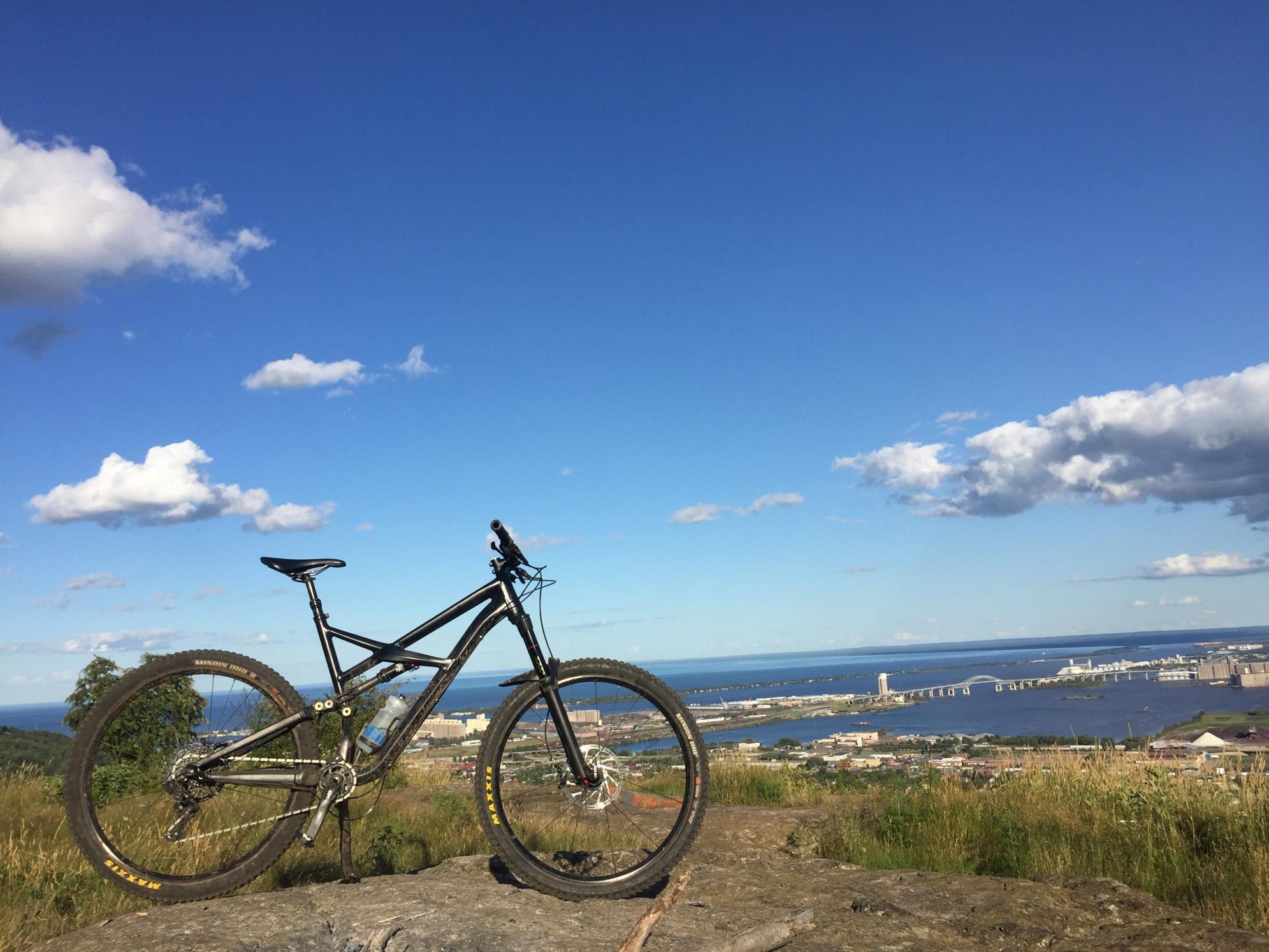 2016 Specialized Enduro Black