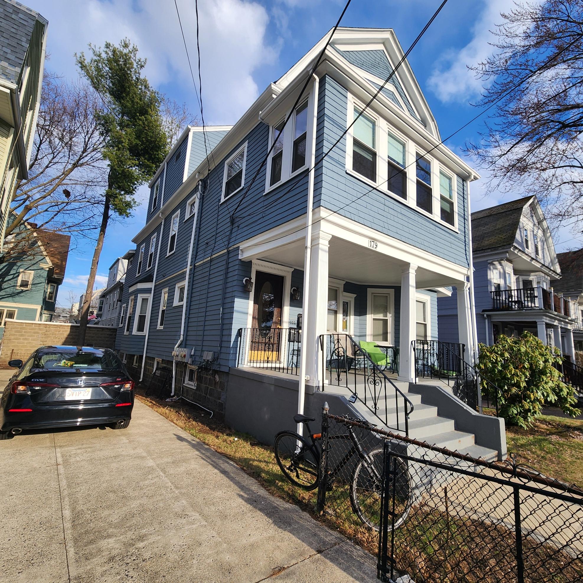 2023 Specialized Sirrus 2.0 Black