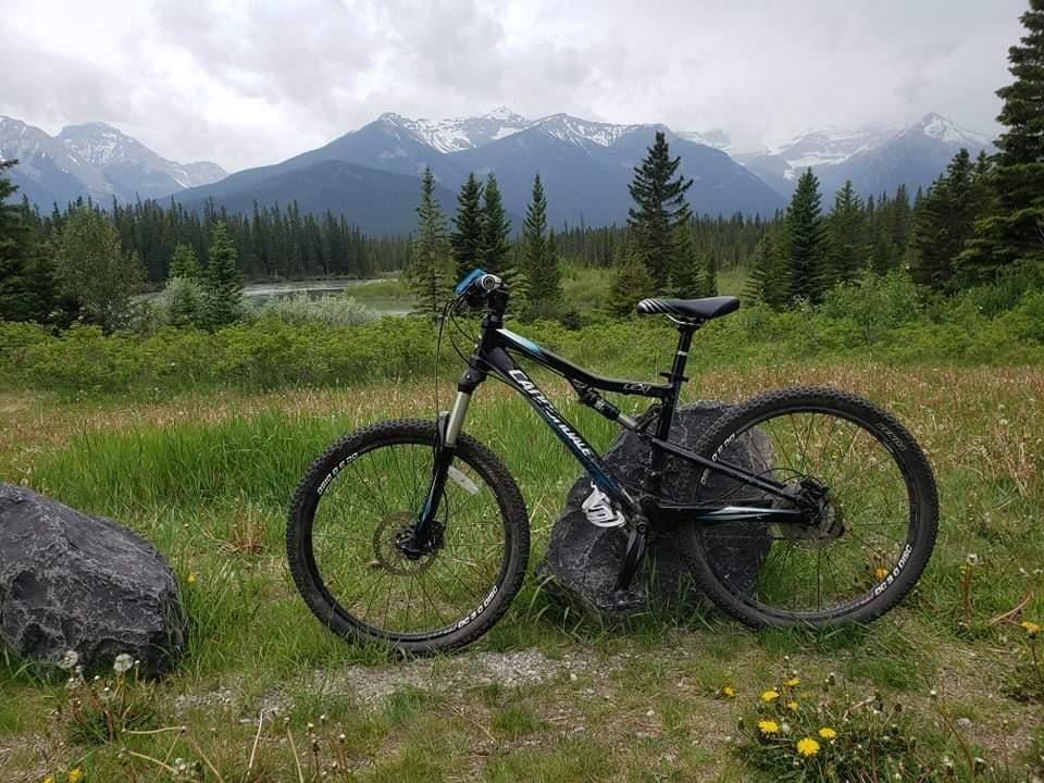 2011 Cannondale Lexi 120 Women's 3 Black and Blue