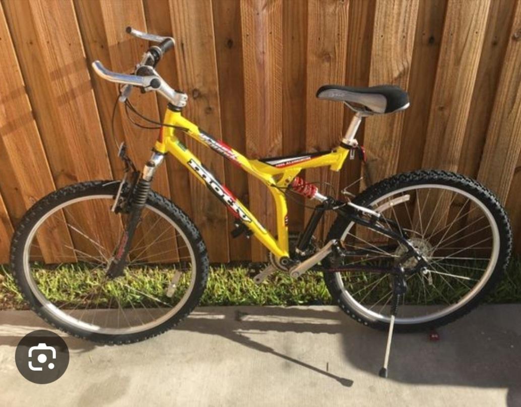 2005 Motiv Ground pounder Red