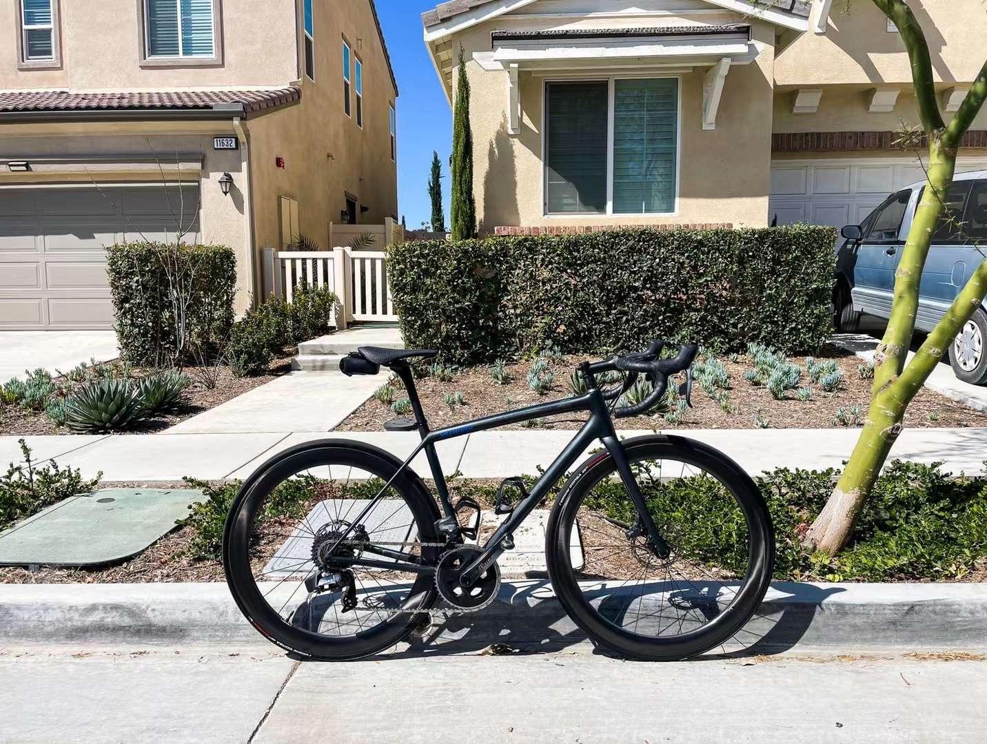 2021 Specialized Aethos Pro Black