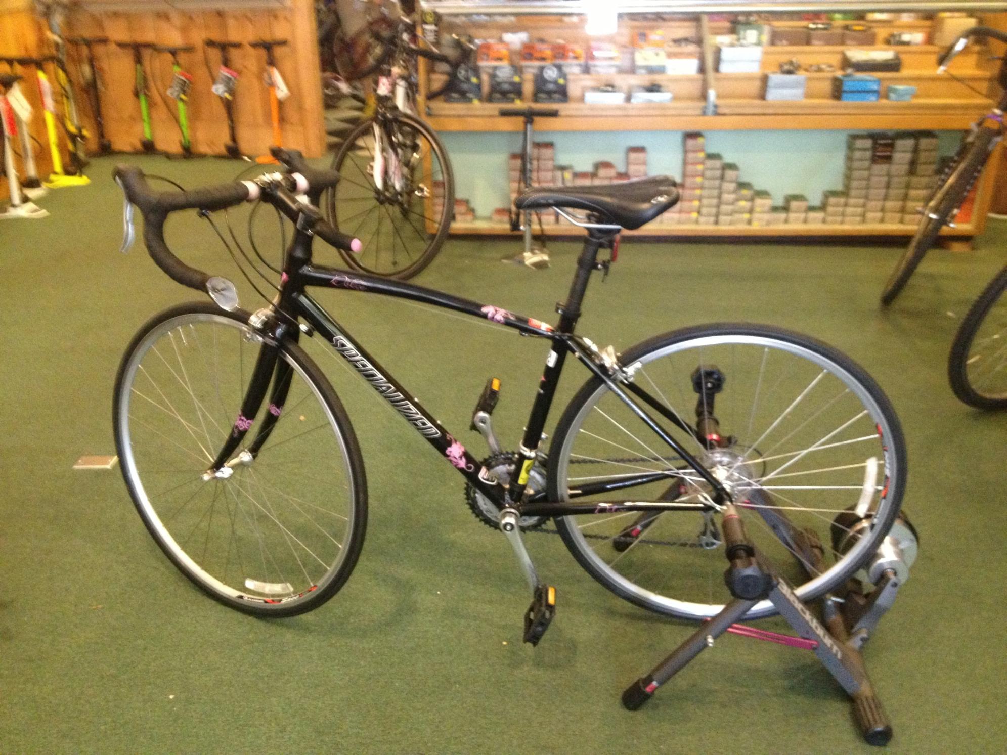 Specialized Dolce Black and Pink