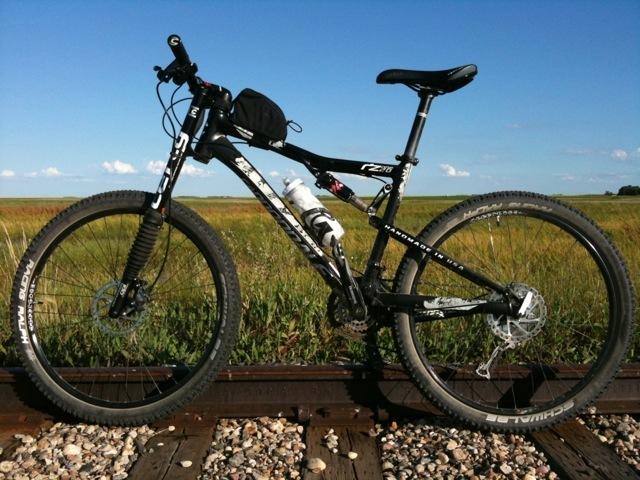 2010 Cannondale Rize 120  Black
