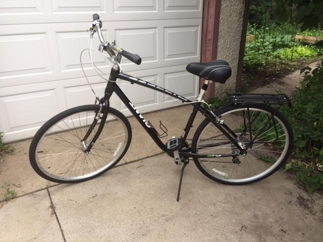 2017 Giant Cypress Black