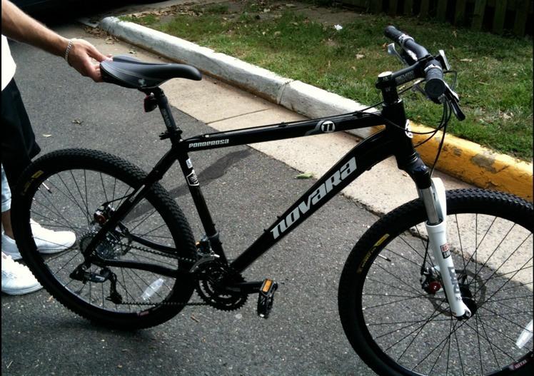 2009 Novara Ponderosa  Black
