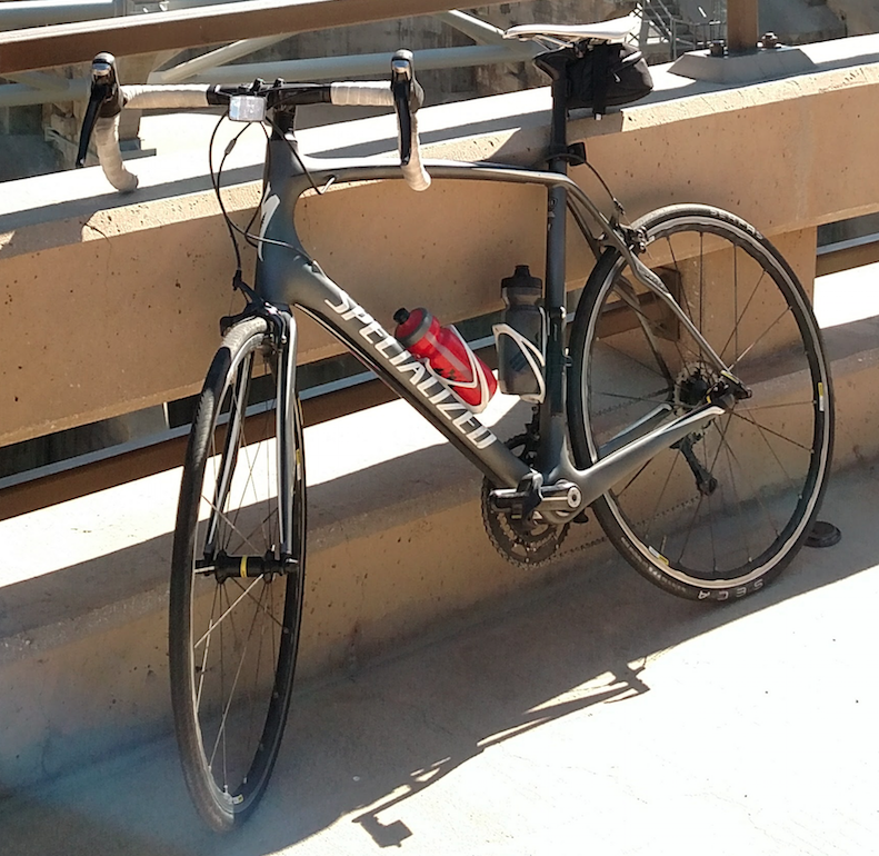 2015 Specialized Roubaix Sport SL4 Silver or Gray