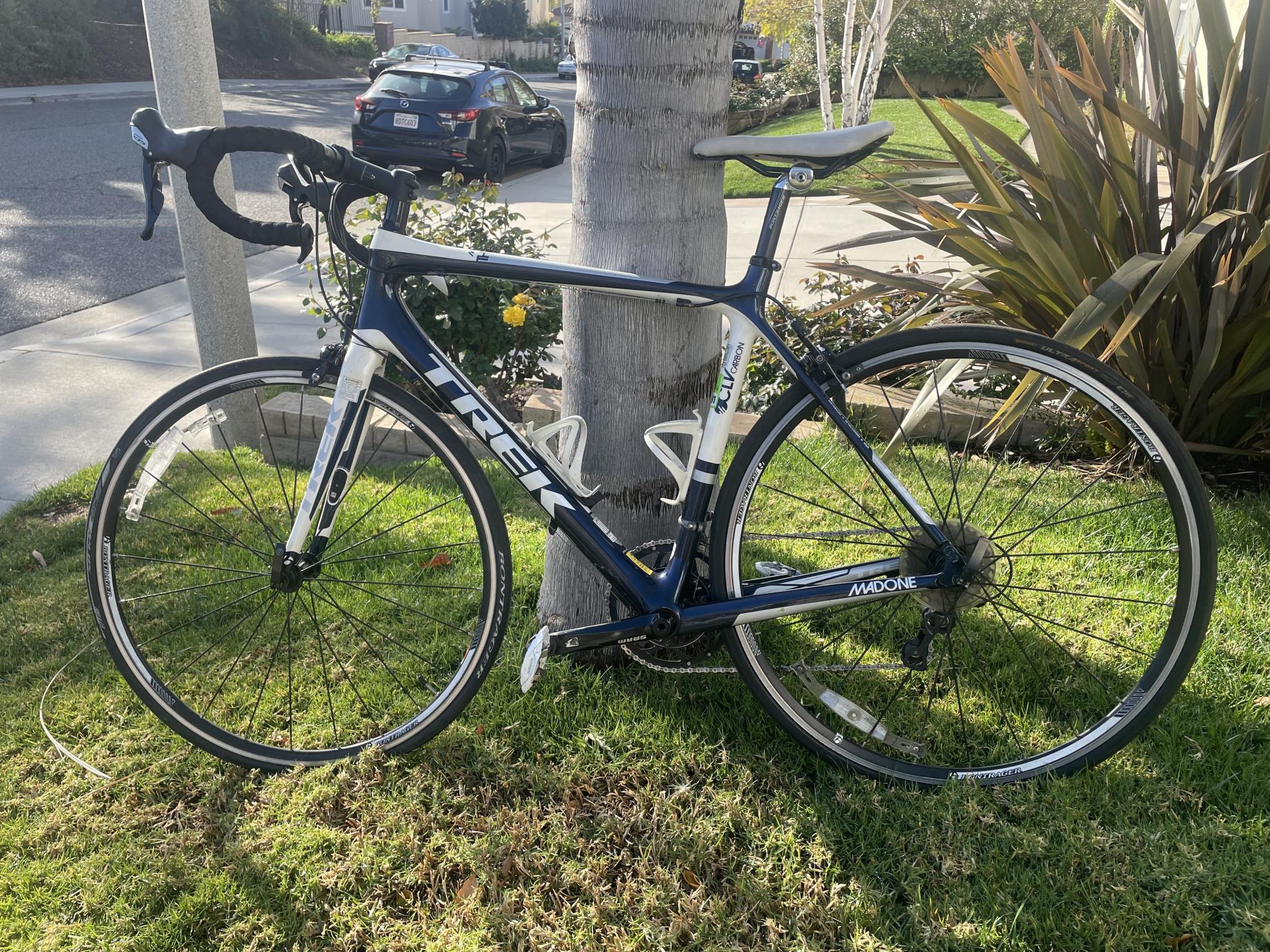 2012 Trek Madone 3.1 H2 (Compact) Blue and White