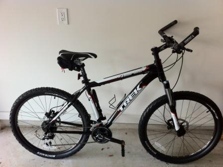 2011 Trek 4300 DISC 11  Black