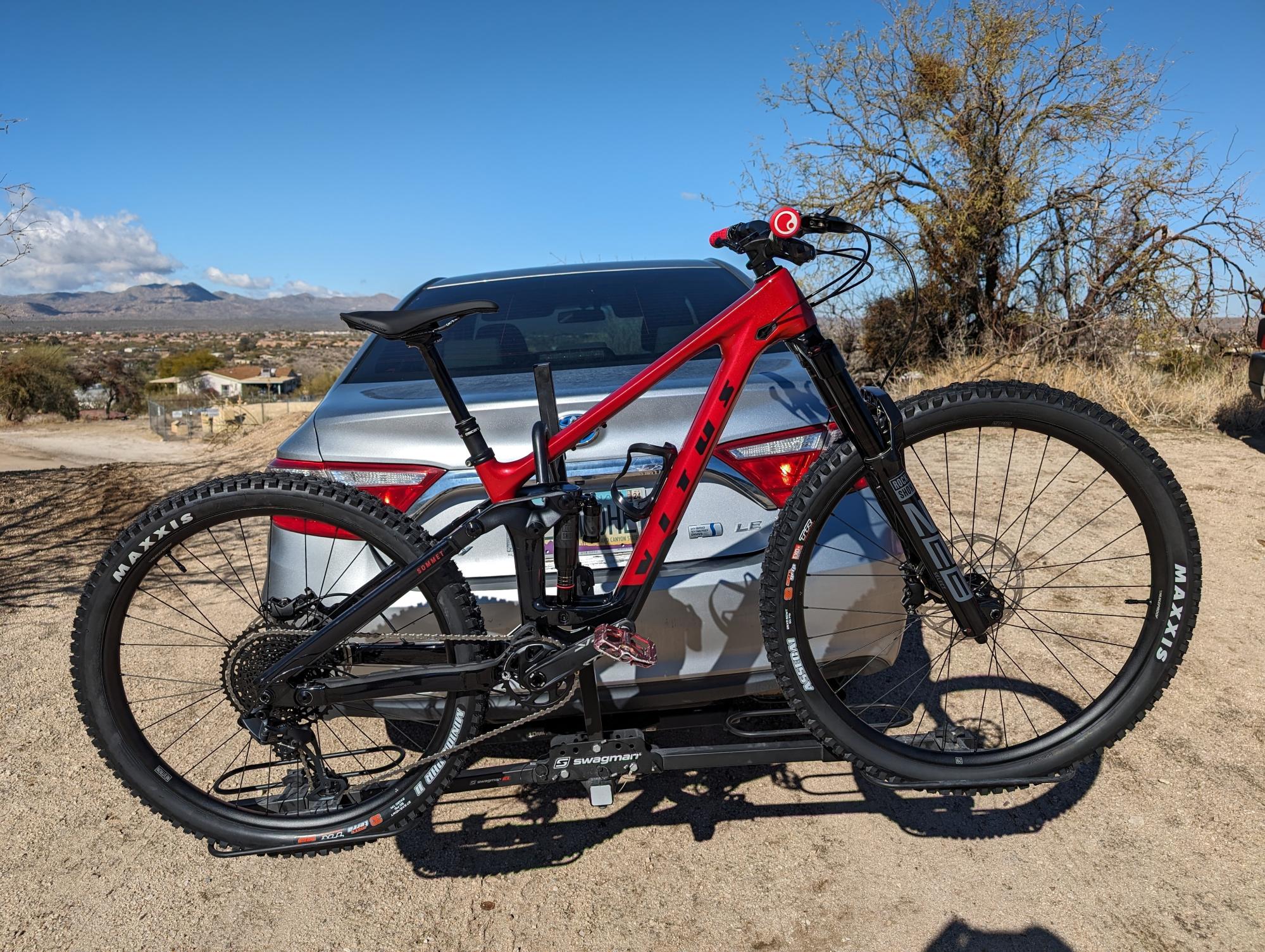 2023 Vitus Sommet Red