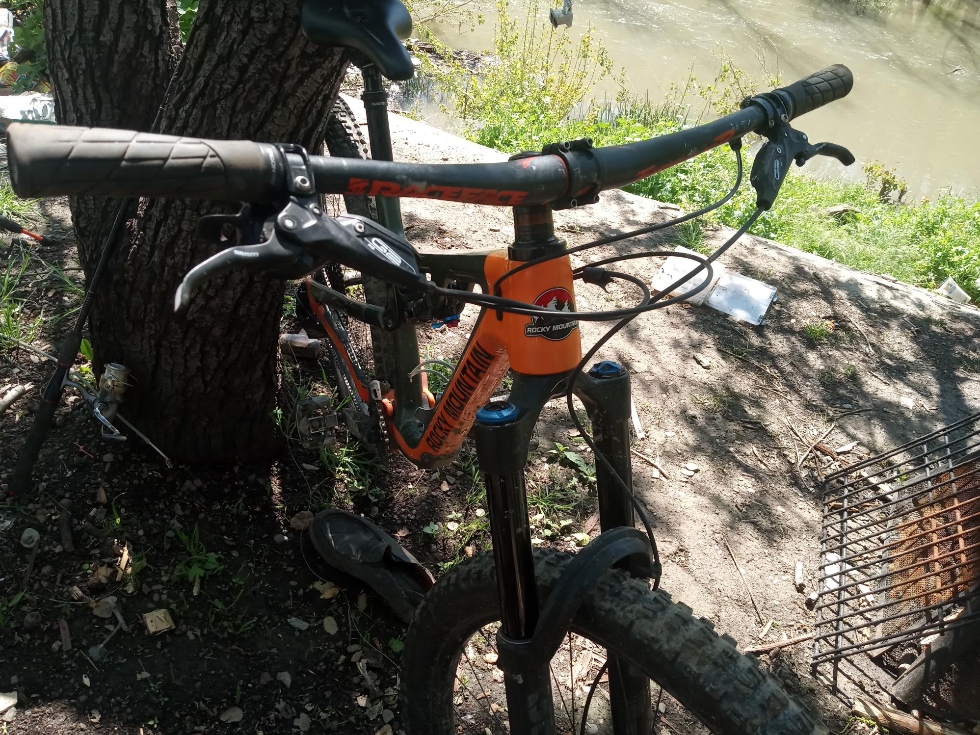 Rocky Mountain Bicycles Instinct Orange