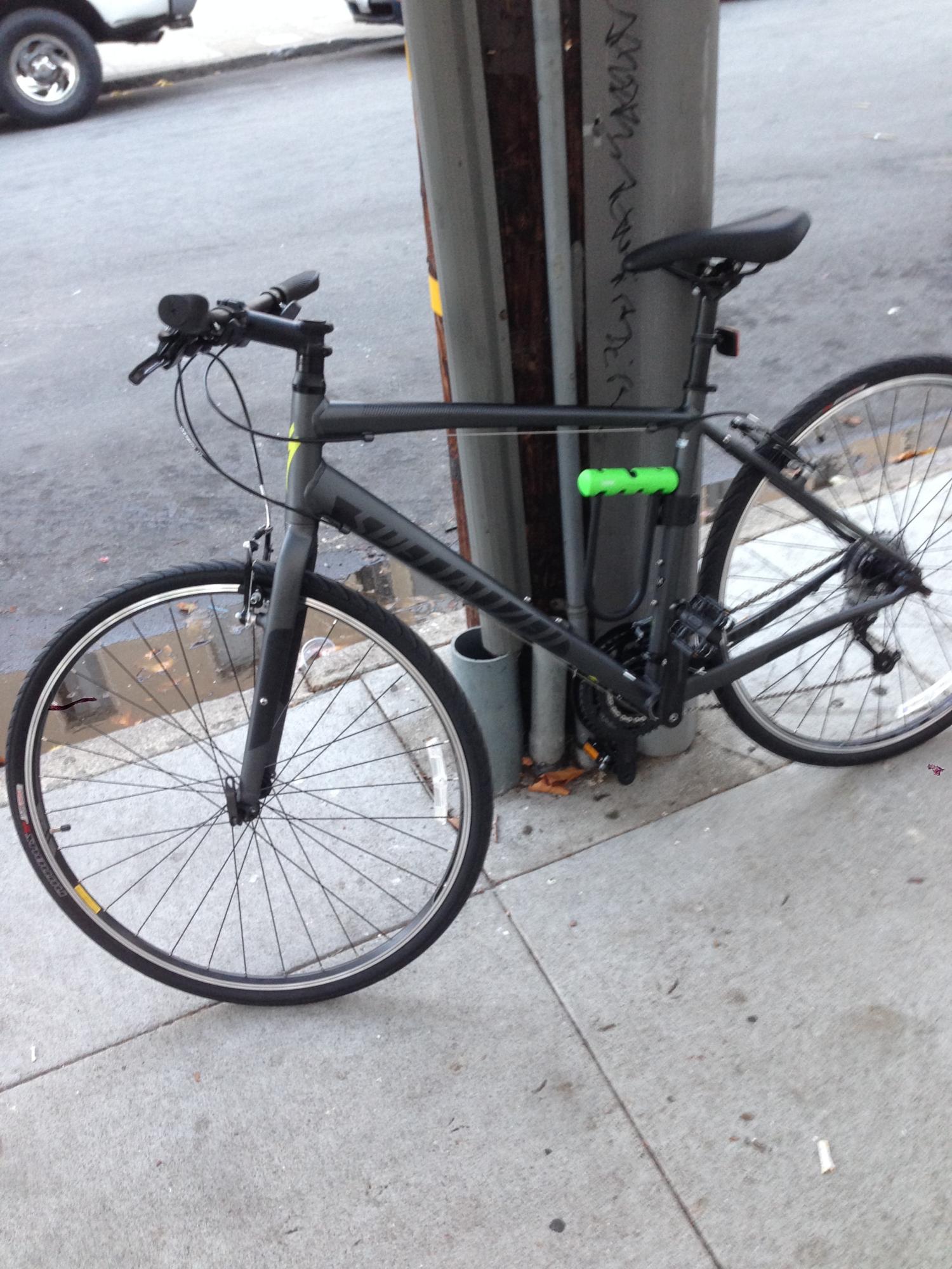 2015 Specialized 15 Sirrus Sport Black