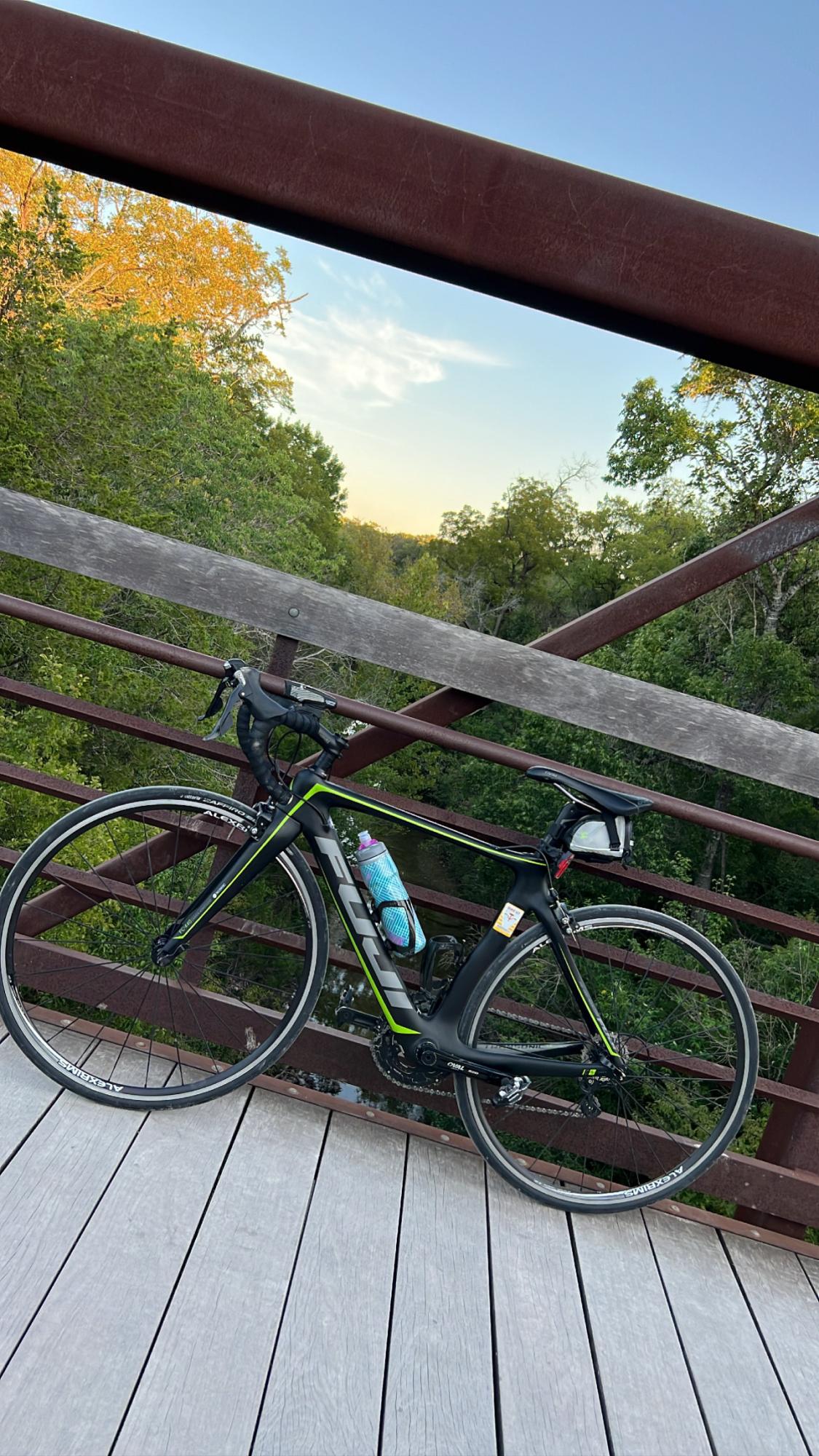 2016 Fuji Transonic Black and Green