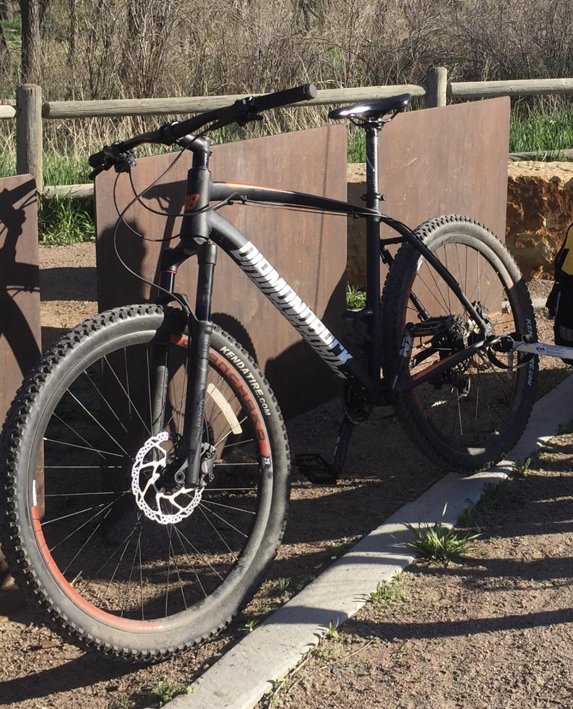 2018 Diamondback Overdrive Pro Black and Orange