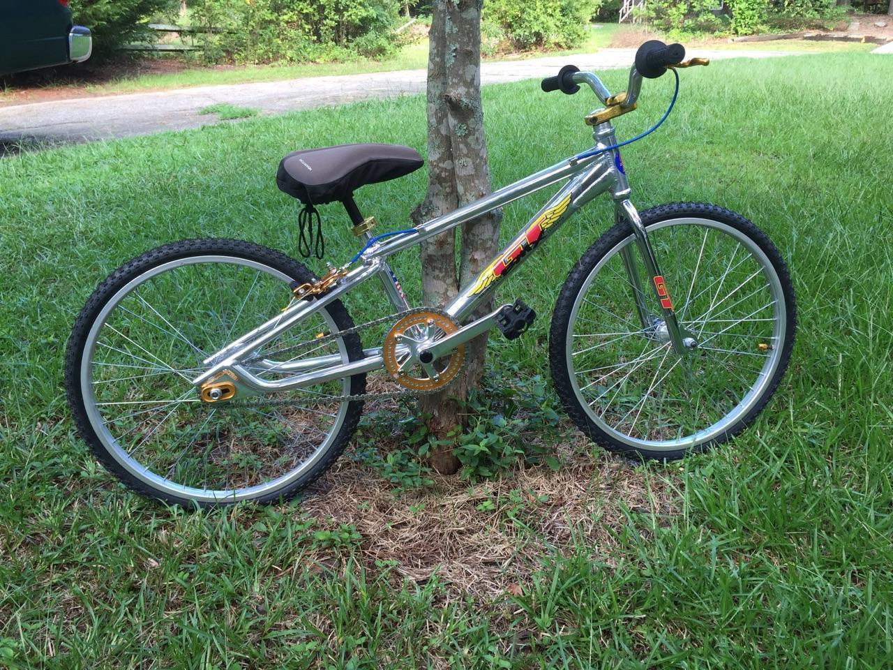 2015 GT Bicycles Custom frame 1 of 1 Silver or Gray