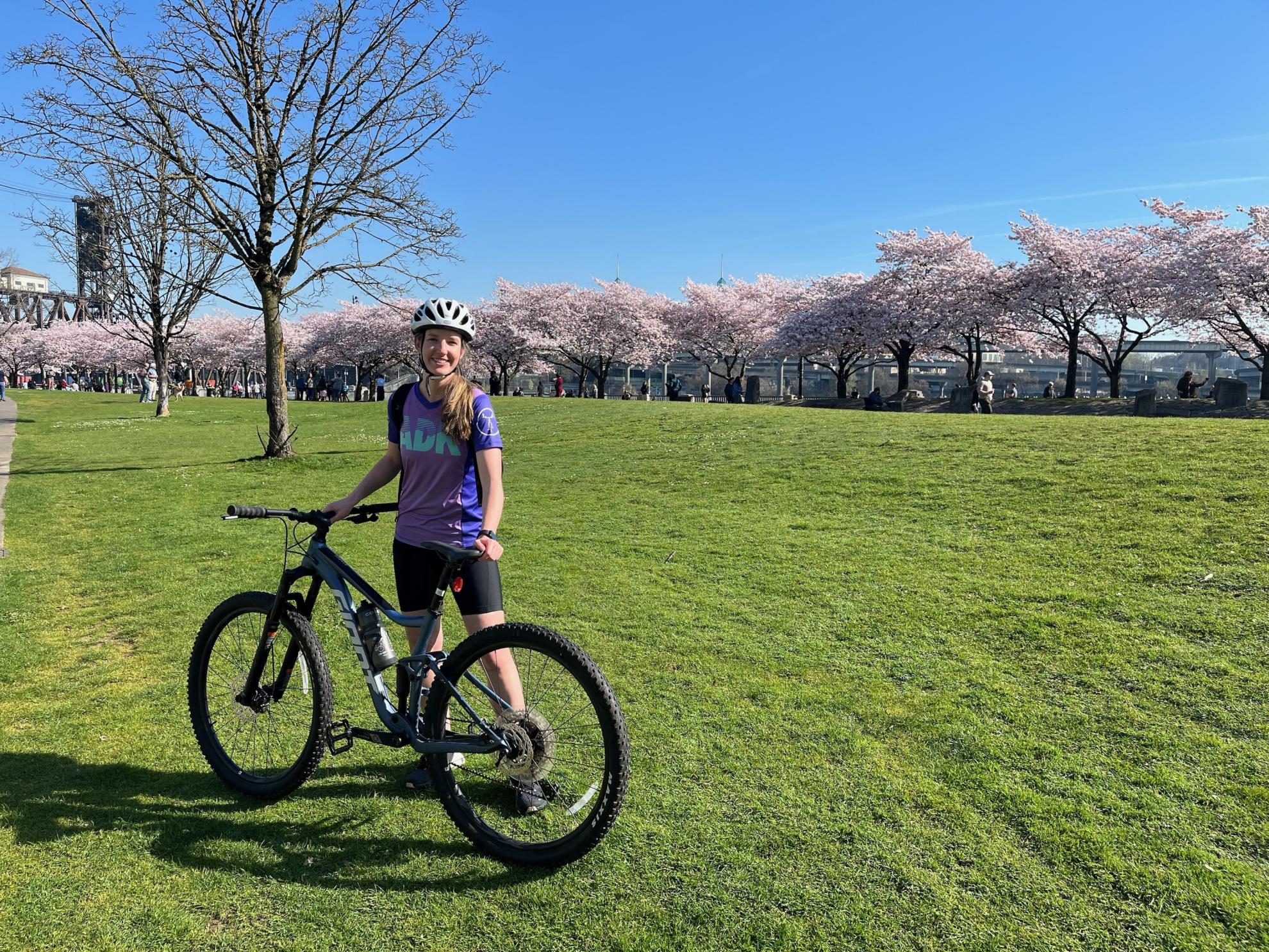 2022 Giant Stance Blue