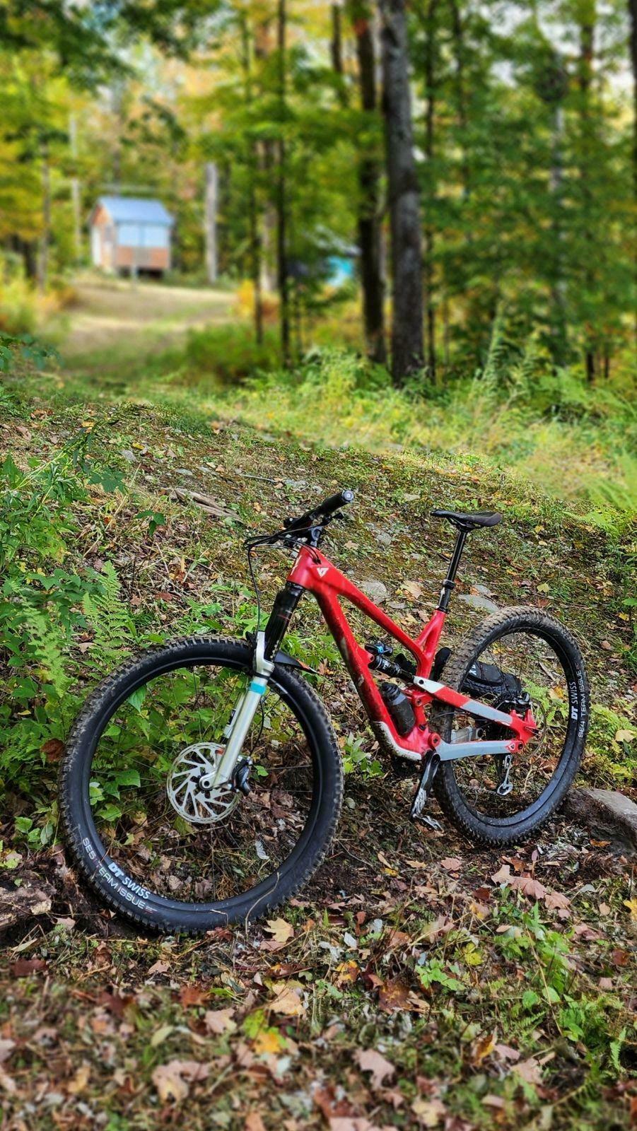 2019 YT Jeffsy 29 CF PRO Red