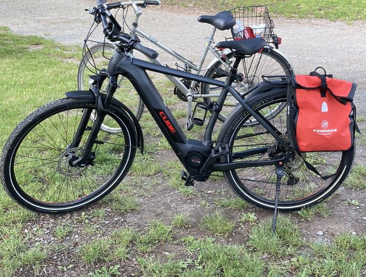 2021 Cube Kathmandu Black