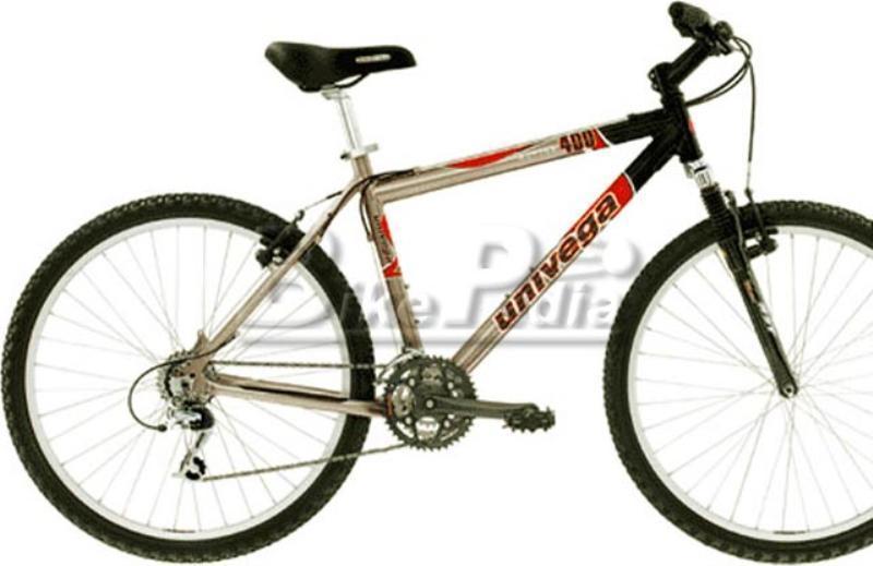 2001 Univega Alpina 400  Black