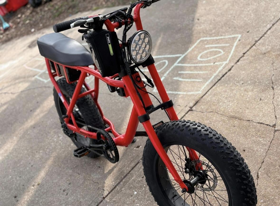 2022 Scootstar Rockstar Red